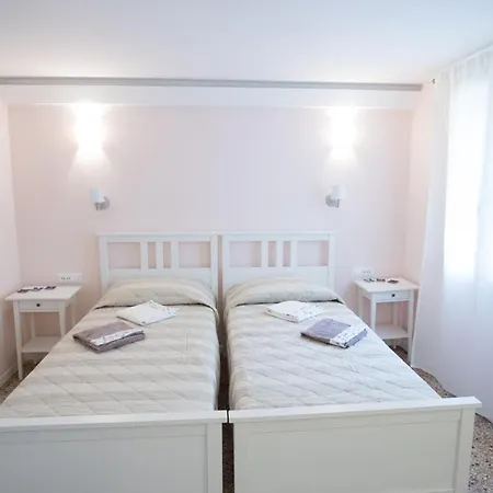 Rialto Bridge Apartment
